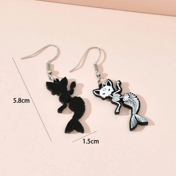 🧿 2 for $25 🧿 Spooky Lil' Skeletal Mermaid Kittens Dangle Earrings - Picture 3 of 10